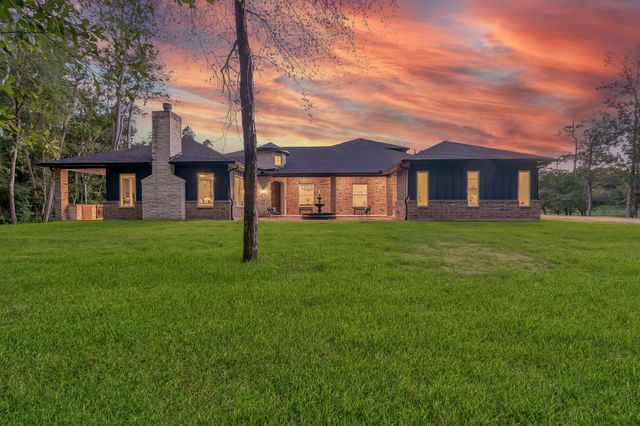 15937 Stagecoach Road, Stagecoach, TX 77355