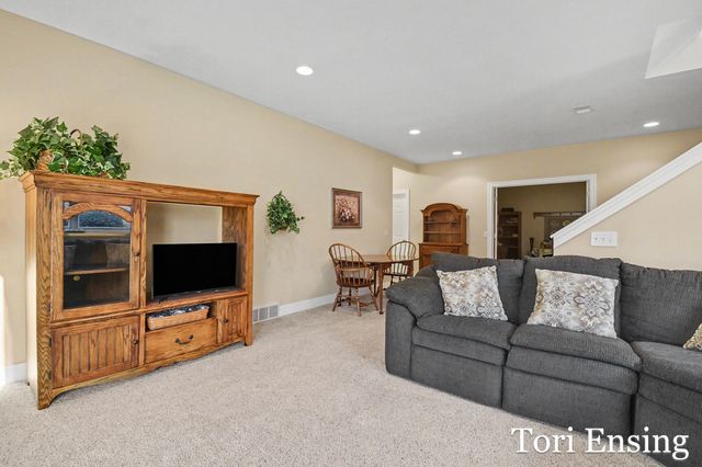1421 Trail View Drive, Greenville, MI 48838