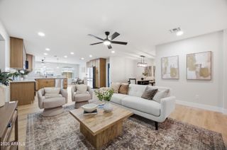 4928 E VIRGINIA Avenue, Phoenix, AZ 85008