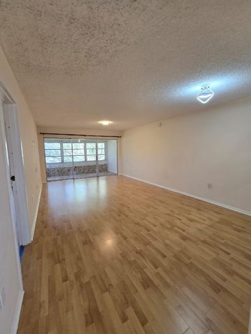 8351 Sands Point Boulevard 306A, Fort Lauderdale, FL 33321