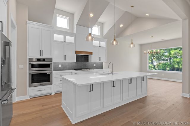 11966 S 94th East Avenue, Bixby, OK 74008