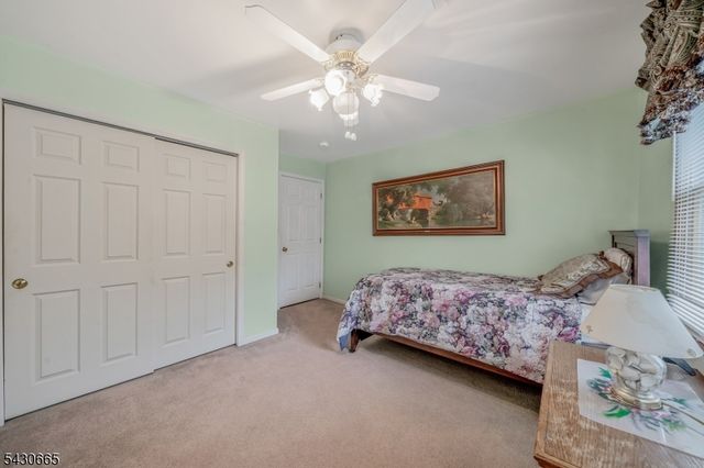 11 Ledgerock Ct, Parsippany-troy Hills Twp., NJ 07950