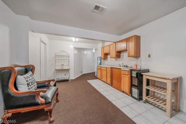 11 Ledgerock Ct, Parsippany-troy Hills Twp., NJ 07950