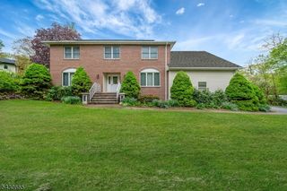 11 Ledgerock Ct, Parsippany-troy Hills Twp., NJ 07950