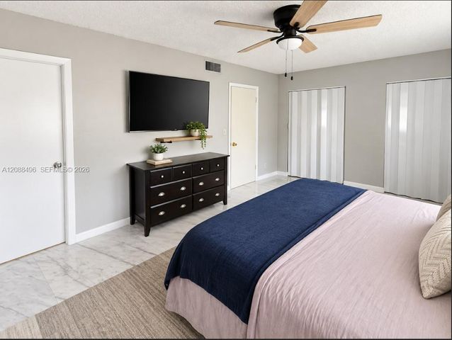 3270 N Pine Island Road 307, Sunrise, FL 33351
