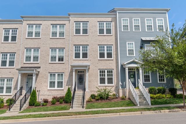 160 Burkitt Commons Ave, Nolensville, TN 37135