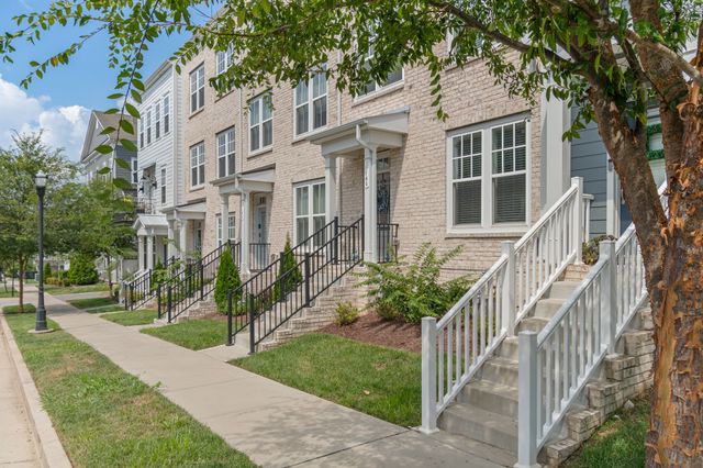 160 Burkitt Commons Ave, Nolensville, TN 37135