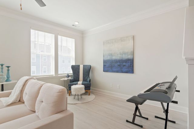 160 Burkitt Commons Ave, Nolensville, TN 37135