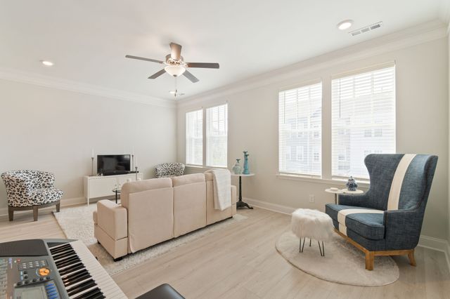 160 Burkitt Commons Ave, Nolensville, TN 37135