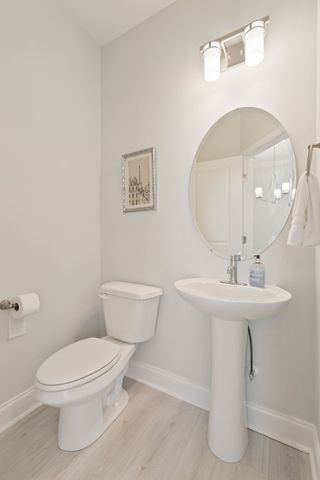 160 Burkitt Commons Ave, Nolensville, TN 37135