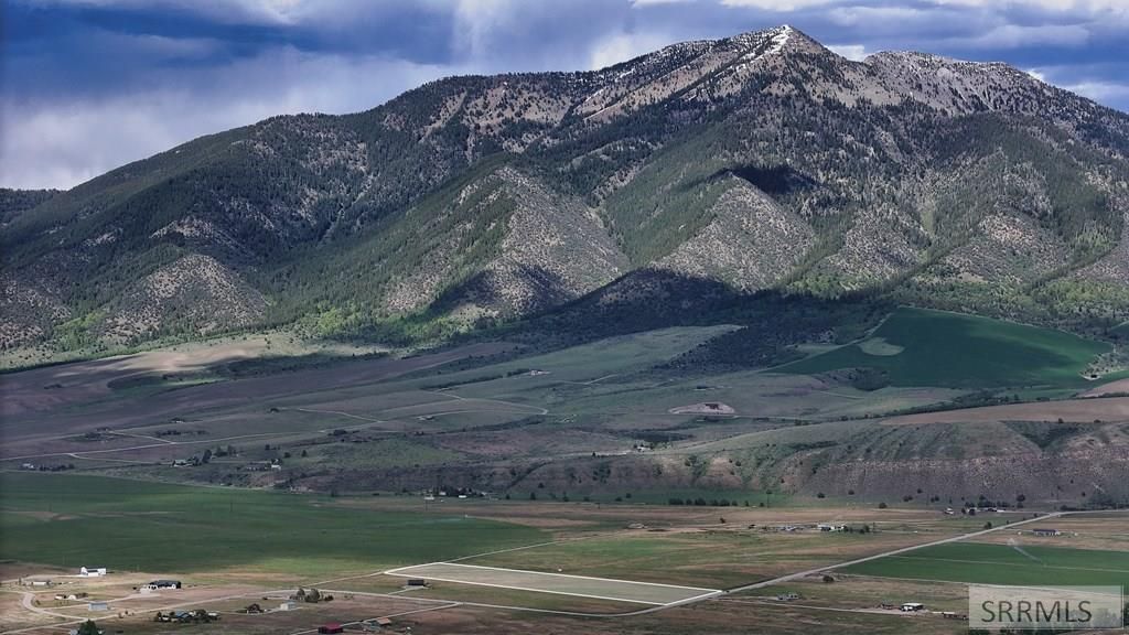 Image 13 of property listing at 10 Acres Old Irwin Road, Irwin, ID 83428
