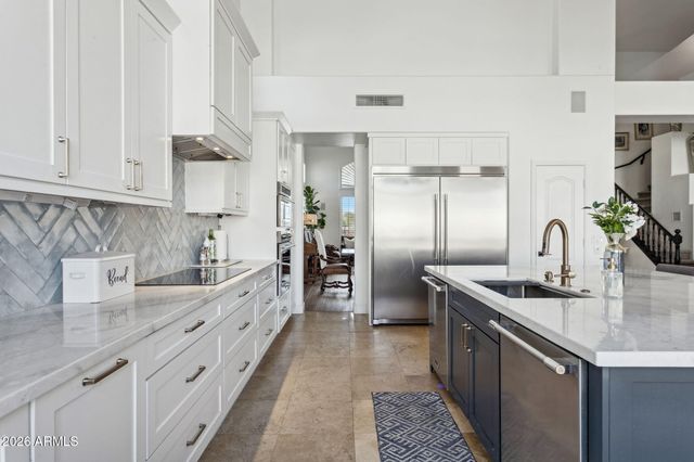 2711 W HALEY Drive, Anthem, AZ 85086