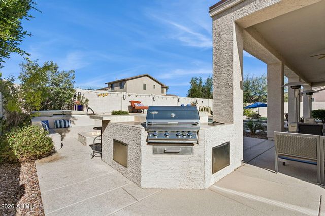 2711 W HALEY Drive, Anthem, AZ 85086