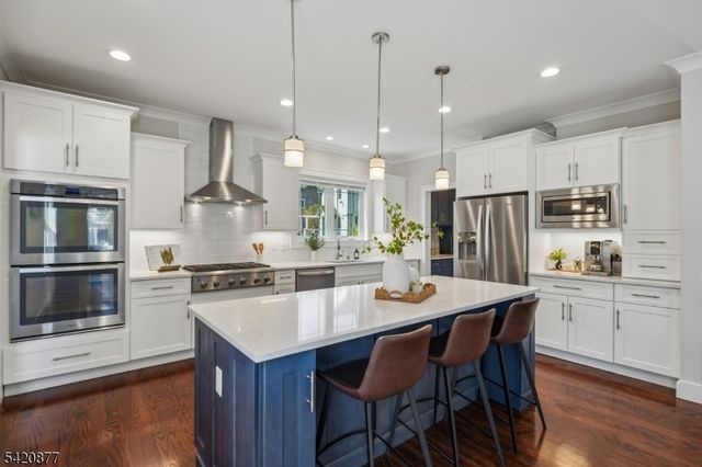 53 Madisonville Rd, Bernards Twp., NJ 07920