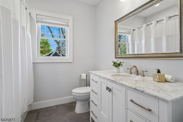 53 Madisonville Rd, Bernards Twp., NJ 07920