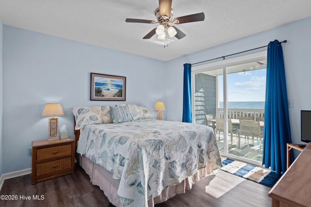 1308 Carolina Beach Avenue N Apt 2c, Carolina Beach, NC 28428