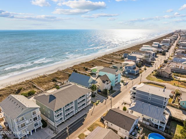 1308 Carolina Beach Avenue N Apt 2c, Carolina Beach, NC 28428