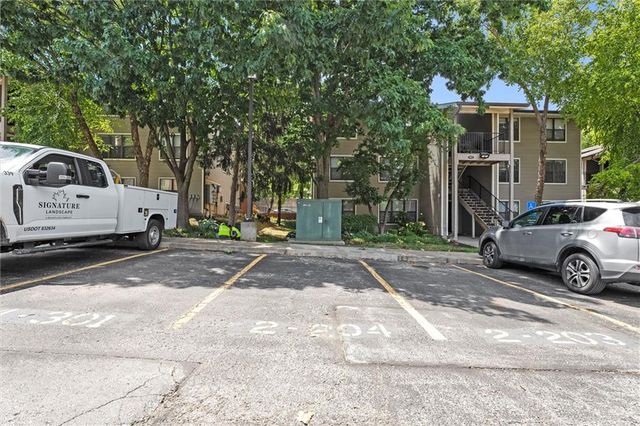 435 W 9th Street 204, Kansas City, MO 64105