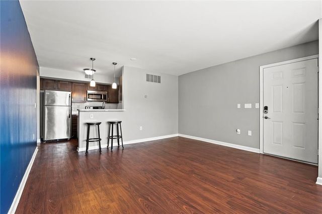 435 W 9th Street 204, Kansas City, MO 64105