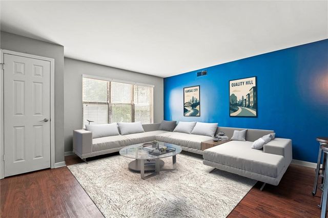 435 W 9th Street 204, Kansas City, MO 64105