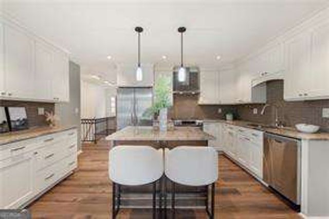 4148 Commodore Drive, Atlanta, GA 30341