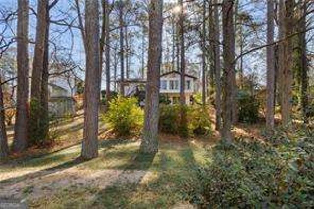 4148 Commodore Drive, Atlanta, GA 30341
