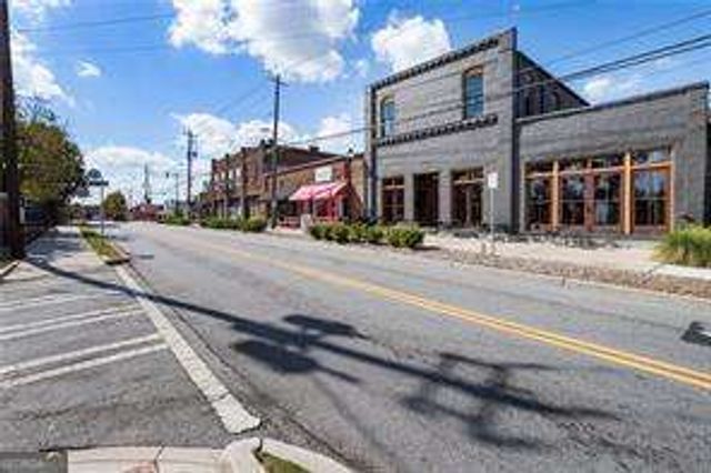 4148 Commodore Drive, Atlanta, GA 30341