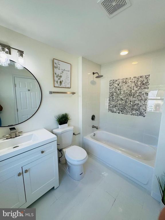 5439 BELLE VISTA AVE, Baltimore, MD 21206