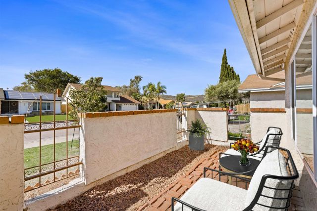 521 Shadow Hills Drive, San Marcos, CA 92069