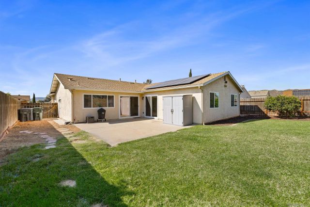 521 Shadow Hills Drive, San Marcos, CA 92069