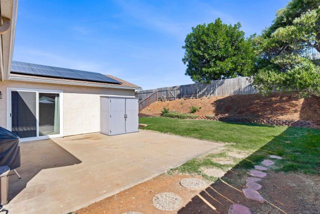 521 Shadow Hills Drive, San Marcos, CA 92069
