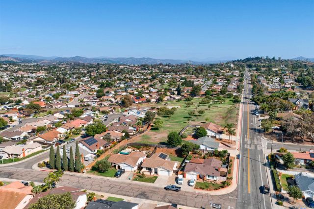 521 Shadow Hills Drive, San Marcos, CA 92069