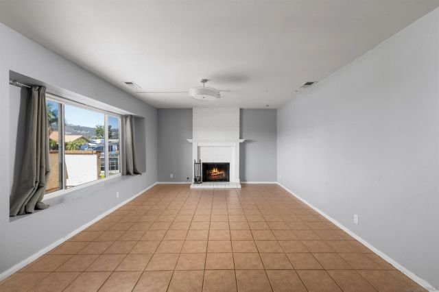 521 Shadow Hills Drive, San Marcos, CA 92069