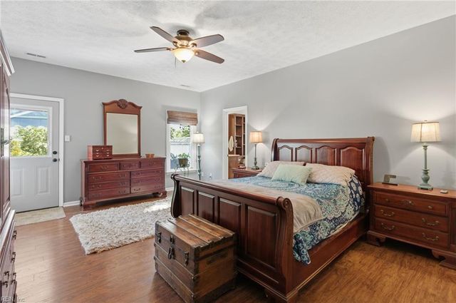 2632 Christopher Farms DR, Virginia Beach, VA 23453