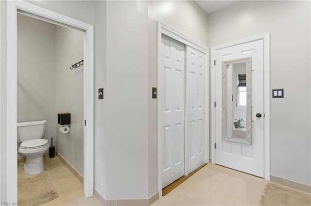 2632 Christopher Farms DR, Virginia Beach, VA 23453