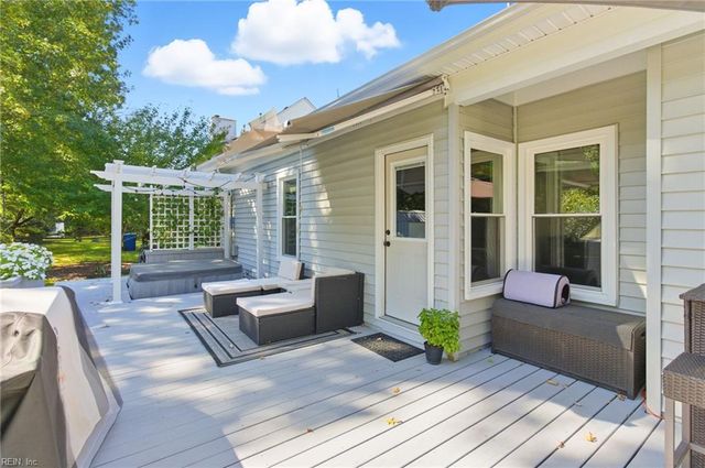 2632 Christopher Farms DR, Virginia Beach, VA 23453