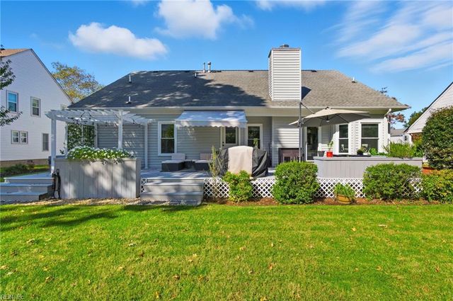 2632 Christopher Farms DR, Virginia Beach, VA 23453