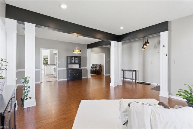 2632 Christopher Farms DR, Virginia Beach, VA 23453