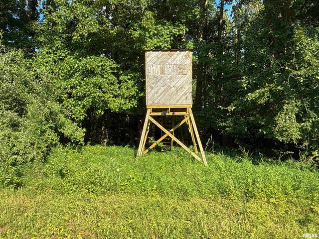 661 Bassett SOUTH County Road 653 K, Elizabethtown, IL 62931