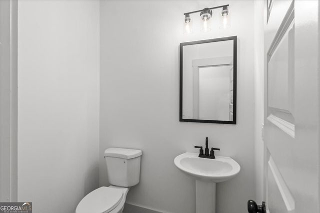 6169 Pinewood Drive SE, Covington, GA 30014