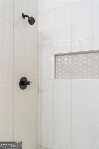 6169 Pinewood Drive SE, Covington, GA 30014