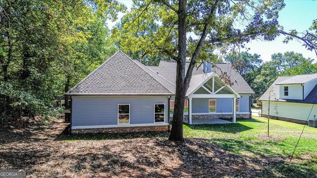 6169 Pinewood Drive SE, Covington, GA 30014