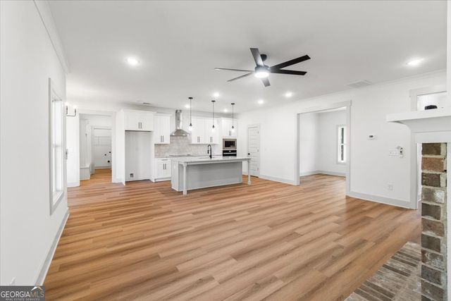 6169 Pinewood Drive SE, Covington, GA 30014