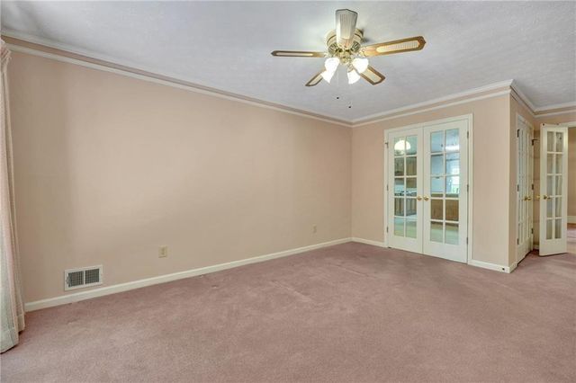 675 SE Clubland Circle SE, Conyers, GA 30094