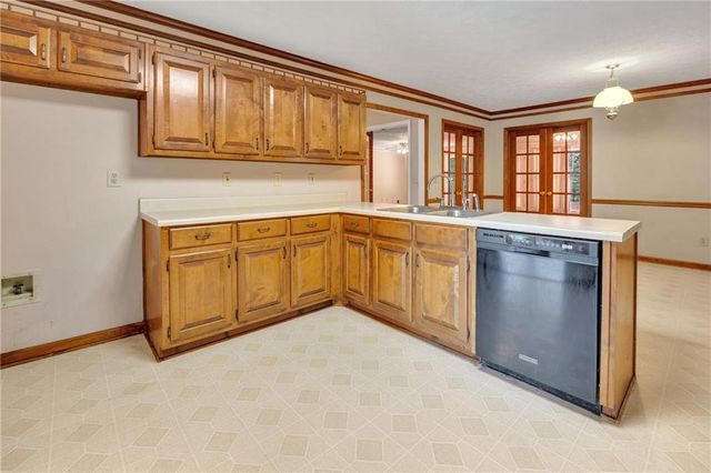 675 SE Clubland Circle SE, Conyers, GA 30094