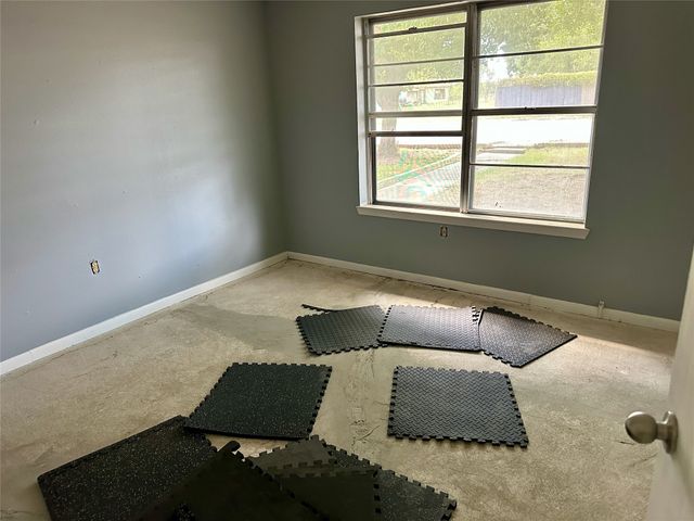 102 James Boulevard, Early, TX 76802