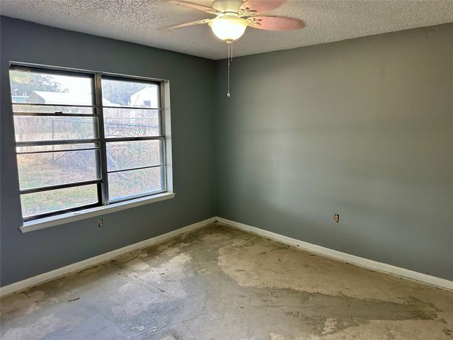 102 James Boulevard, Early, TX 76802