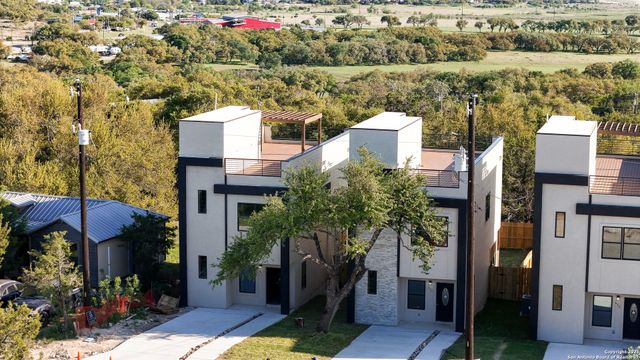 644 Canyon Circle, Canyon Lake, TX 78133