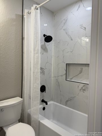 644 Canyon Circle, Canyon Lake, TX 78133