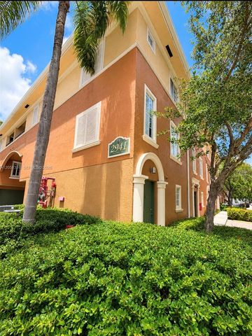 2941 NE 185th Street 1311, Aventura, FL 33180